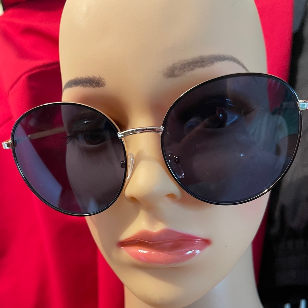 SUMMER & ROSE Harper Round Blue Aviator W/Black Rims - Picture 9 of 12